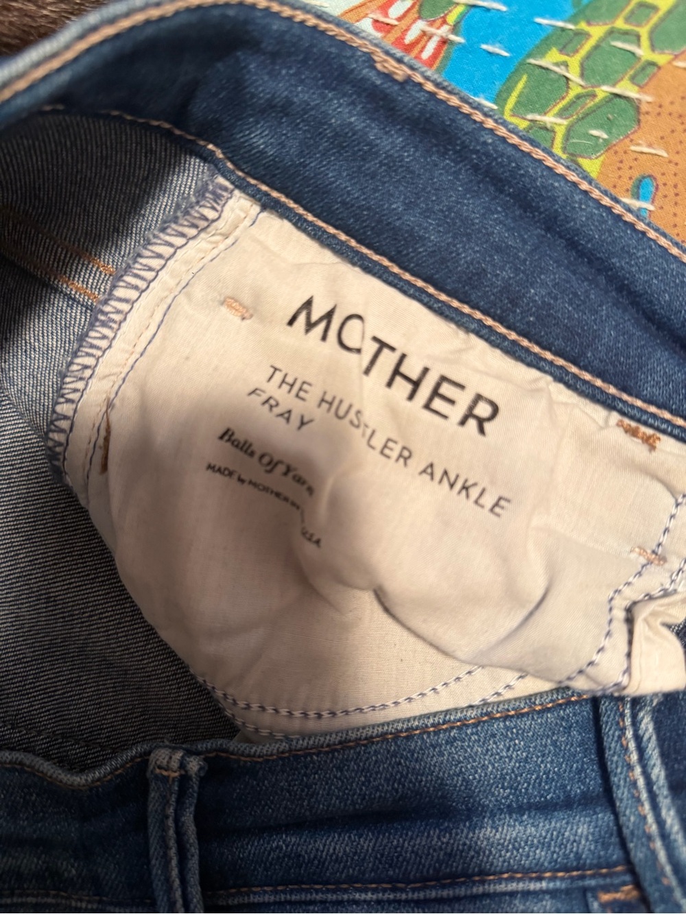 MOTHER The Hustler Ankle Fray Jeans in dark blue